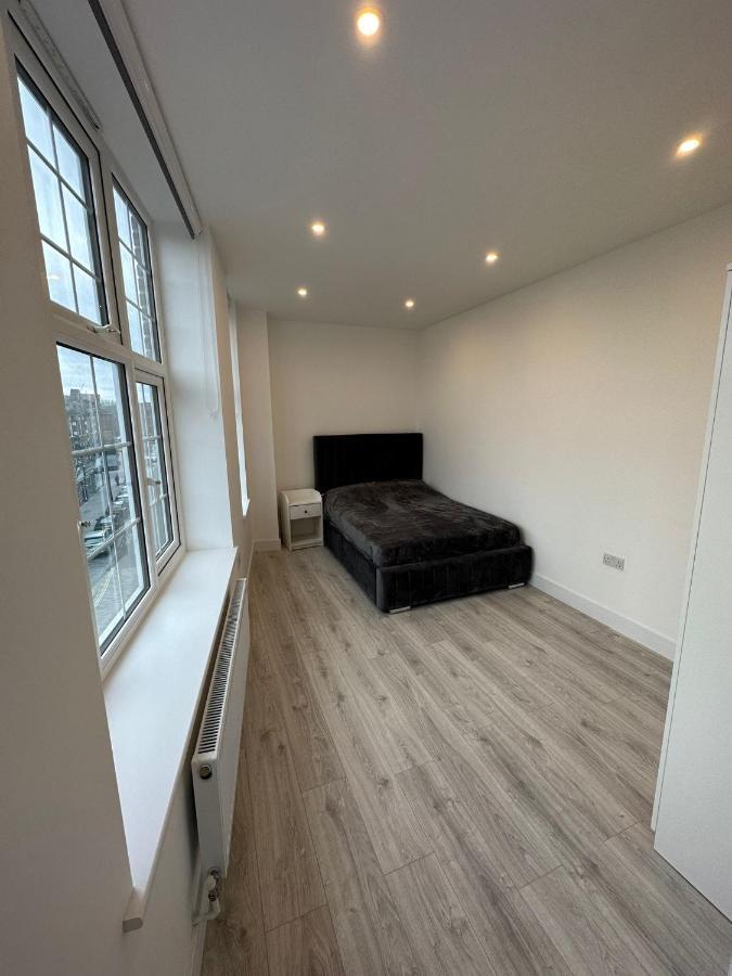 Апартаменты The Walworth Retreat- Cozy Flats In Лондон Экстерьер фото